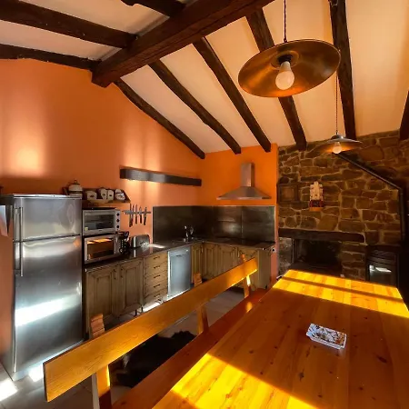 La Indefinida Holiday home Toranzo